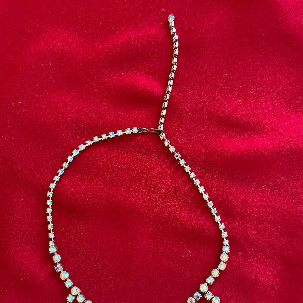 Vintage Aurora Borealis Choker Necklace & Earrings set - Picture 10 of 14